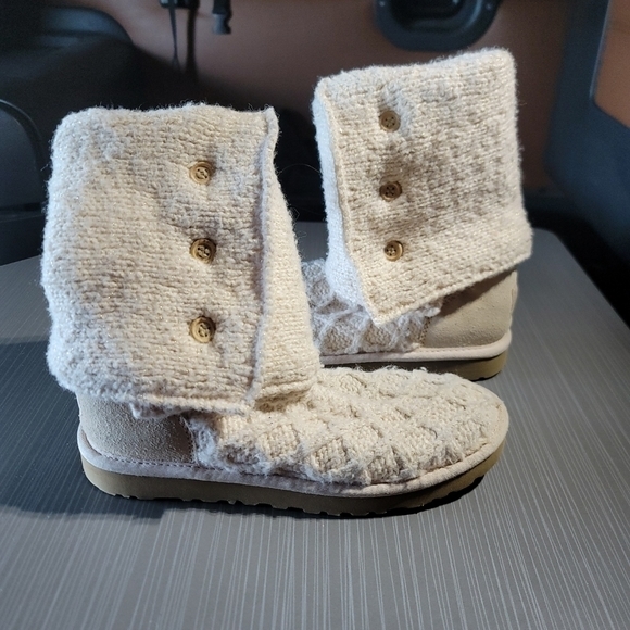 UGG‎ Australia Lattice Knit Cardy Tall 1002483 Ivory/Gold Women's 7 NWOT. - Picture 9 of 10